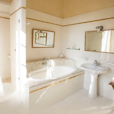 La Bastide Du Bosquet B&B